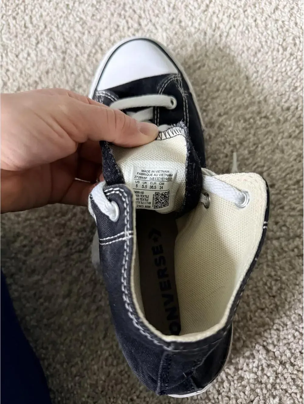 Chuck Taylor Kids Sz 6 All Star High Top Black Canvas Sneakers